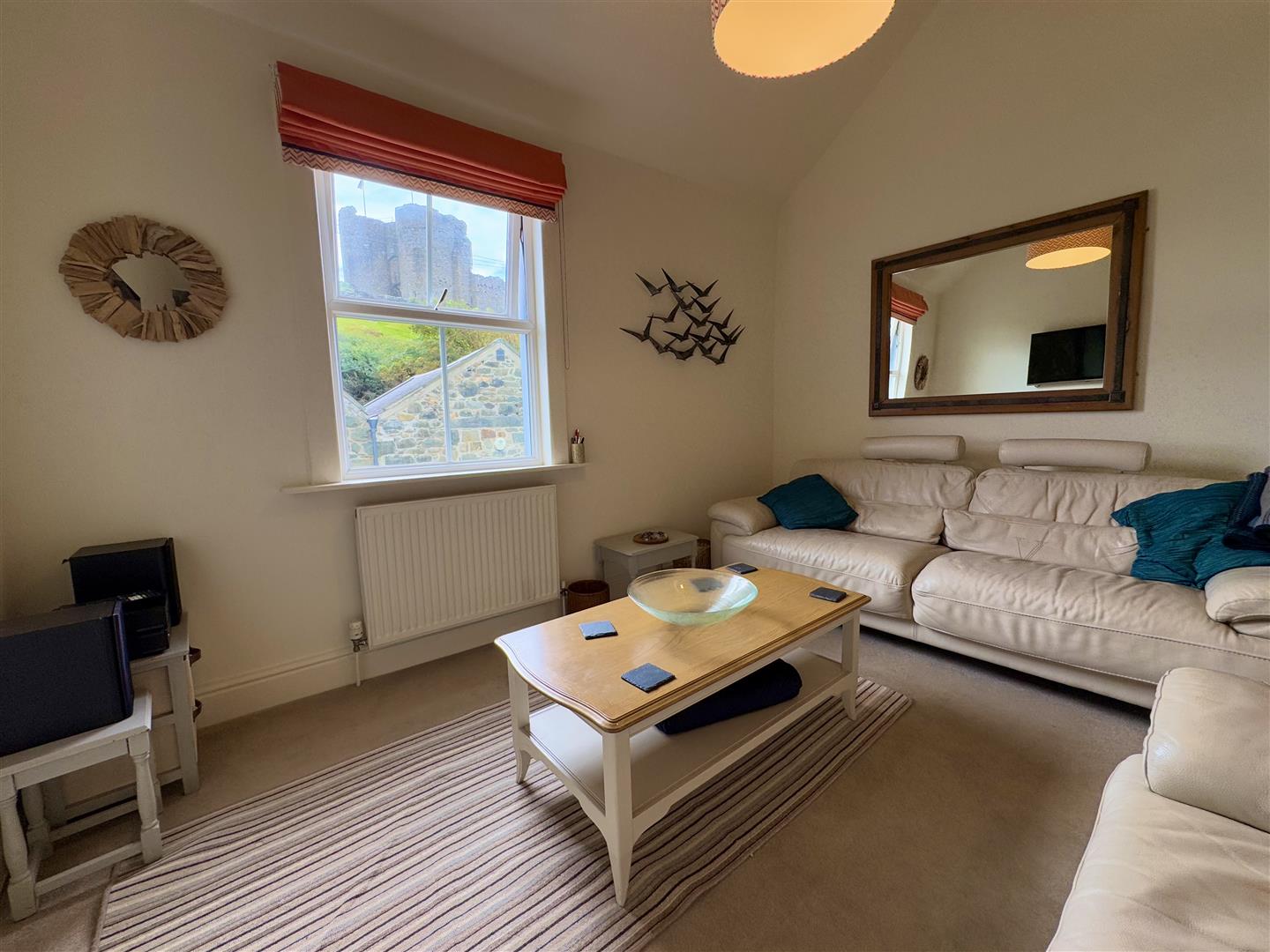 29-31 Castle Street, Criccieth